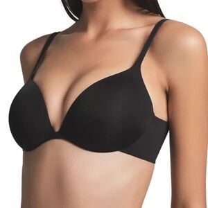 SKIMS Ultimate Push Up Plunge bra